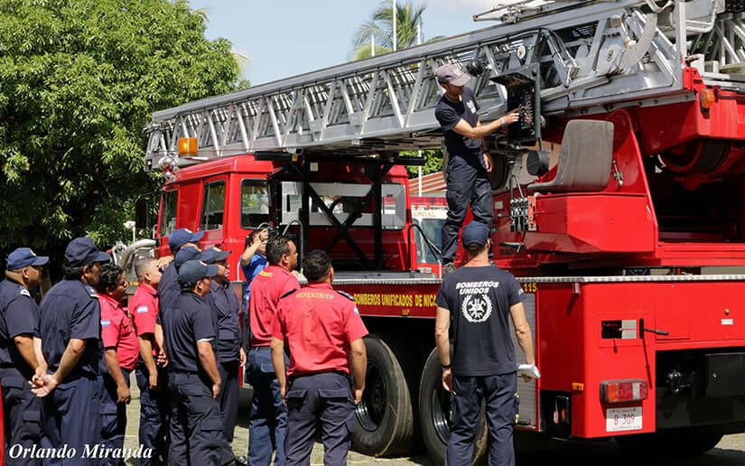 Bomberos sofocaron más de 200 incendios durante Semana Santa Managua. Radio La Primerísima