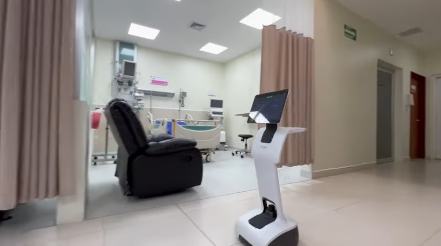 Primer asistente médico “robot” del Hospital Militar estará en feria y congreso de salud Managua. Radio La Primerísima