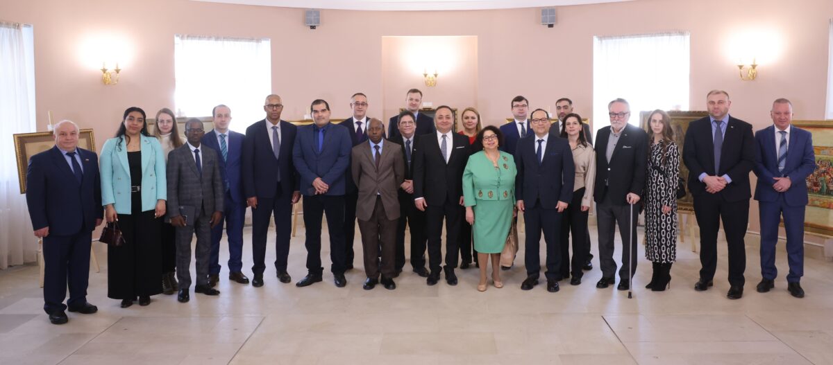 Consolidan relación de hermandad con Osetia del Sur Radio La Primerisima