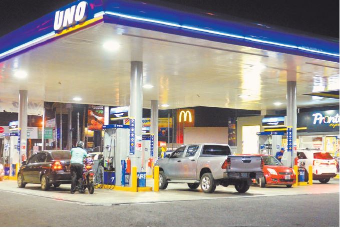 Usuarios siguen gozando del subsidio a combustibles Managua. Radio La Primerísima