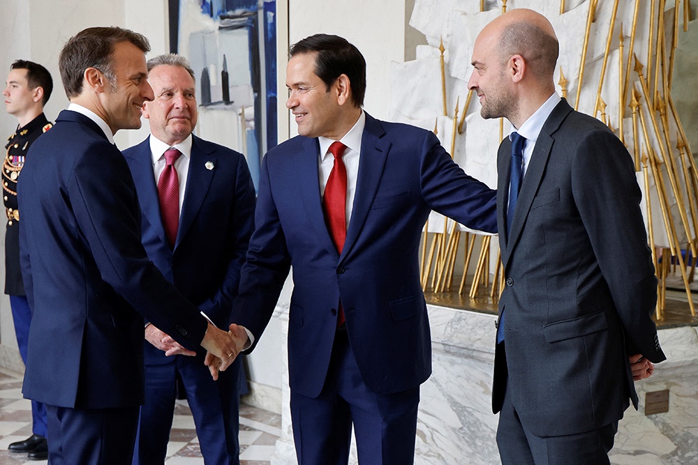 Paz al son del Big Ben: ¿qué puede proponer EEUU a Rusia? Moscú. Por Yevgeny Shestakov (*), Rossiyskaya Gazeta